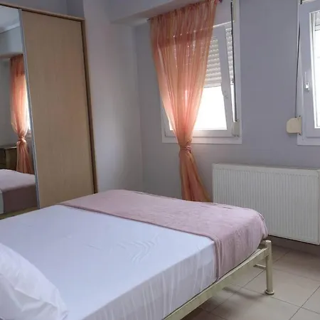 Stelina's Cosy Loft - Ideal Spot Thessaloniki