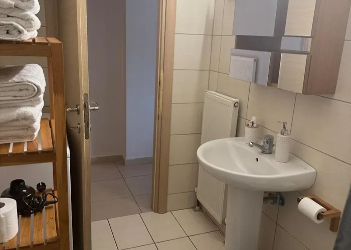 Stelina's Cosy Loft - Ideal Spot דירה סלוניקי